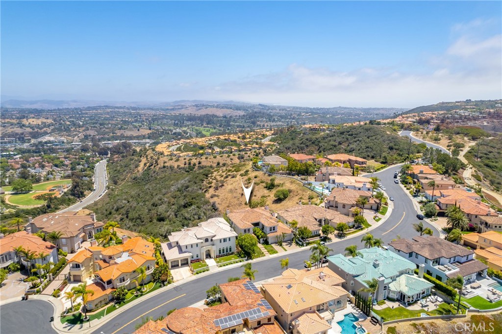 32 Vista Montemar