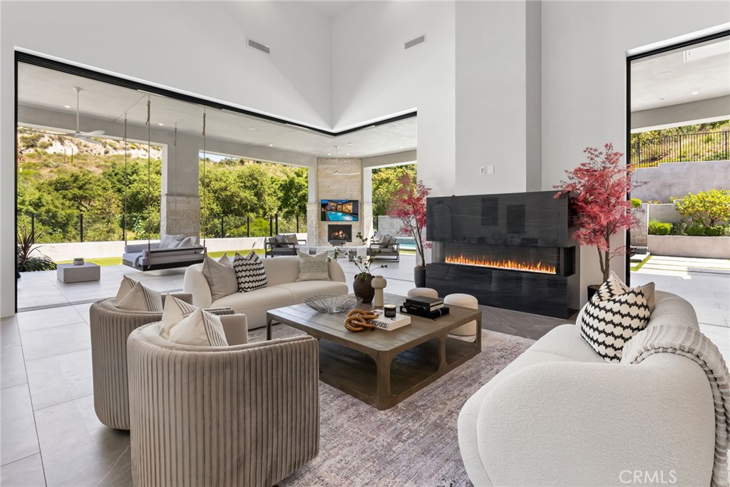 19892 Summit Trail Road