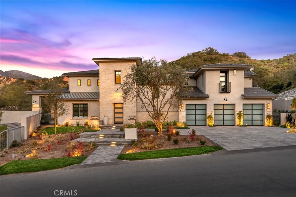 19892 Summit Trail Road