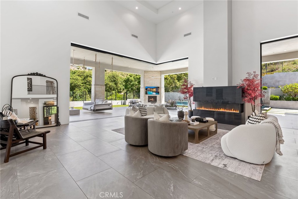 19892 Summit Trail Road