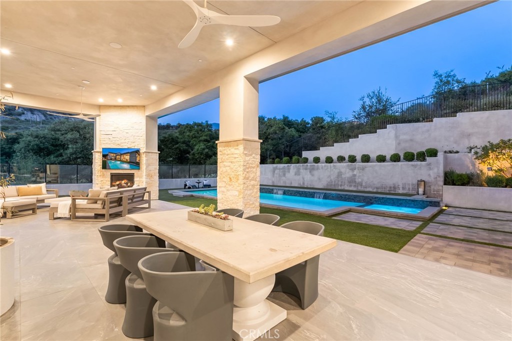 19892 Summit Trail Road