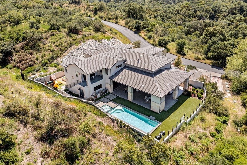 19892 Summit Trail Road