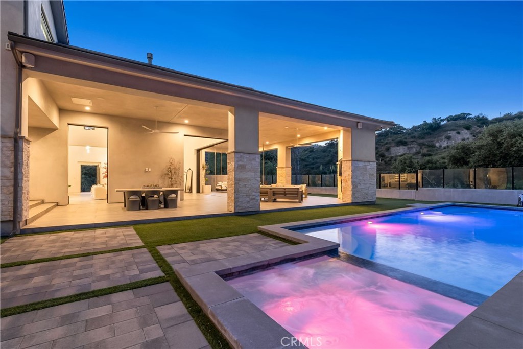 19892 Summit Trail Road