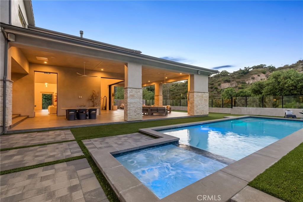 19892 Summit Trail Road