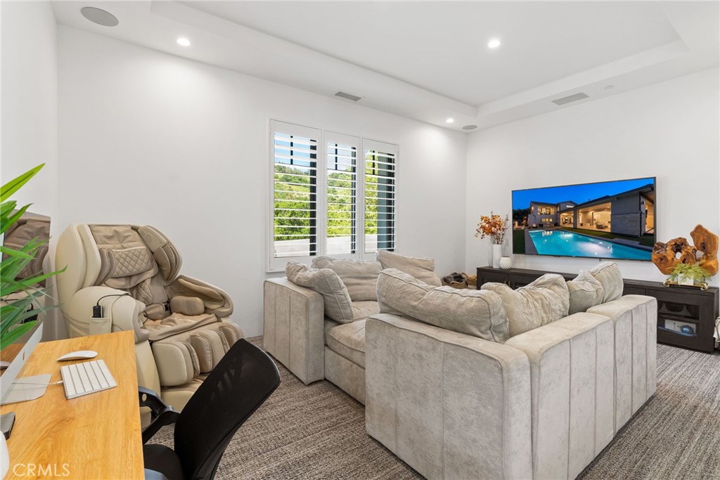 19892 Summit Trail Road