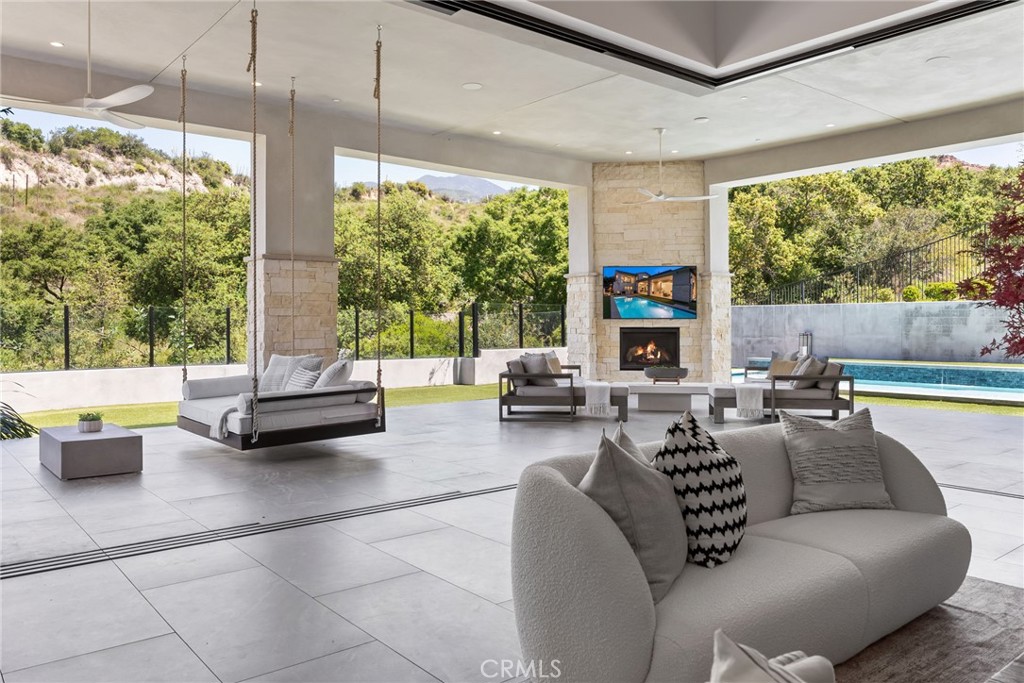 19892 Summit Trail Road