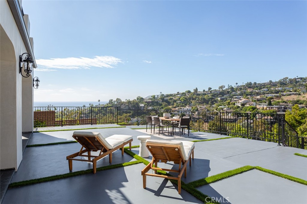 1060 Van Dyke Drive