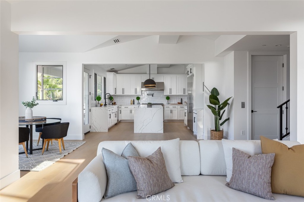 1060 Van Dyke Drive