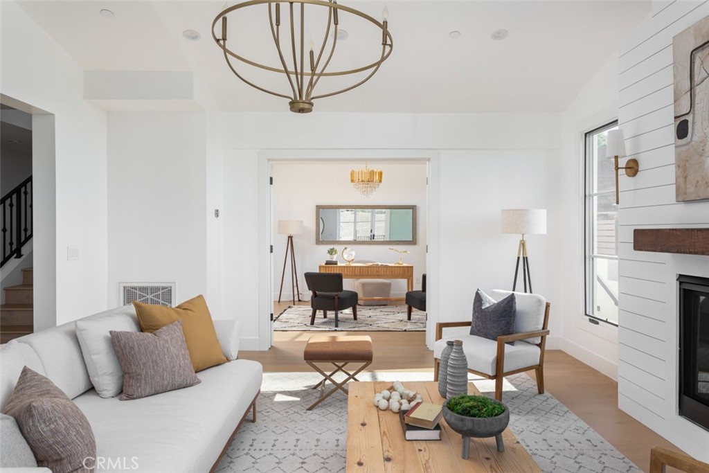 1060 Van Dyke Drive