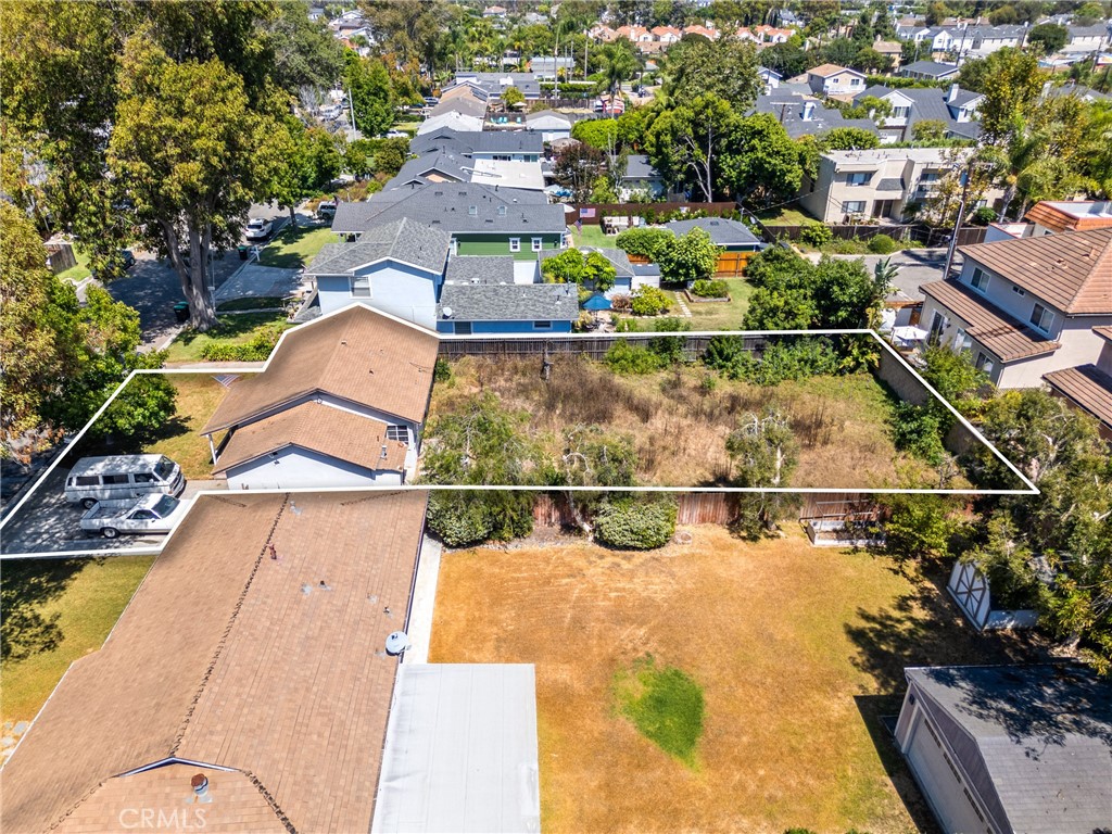 2558 Westminster Avenue