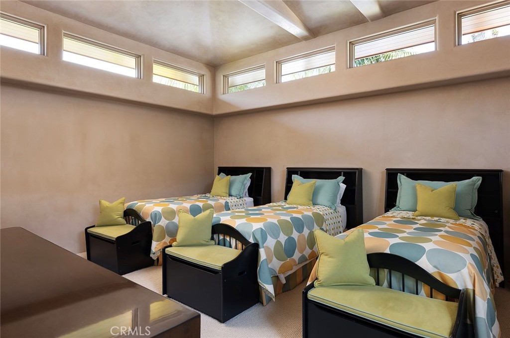 1131 Dolphin Terrace