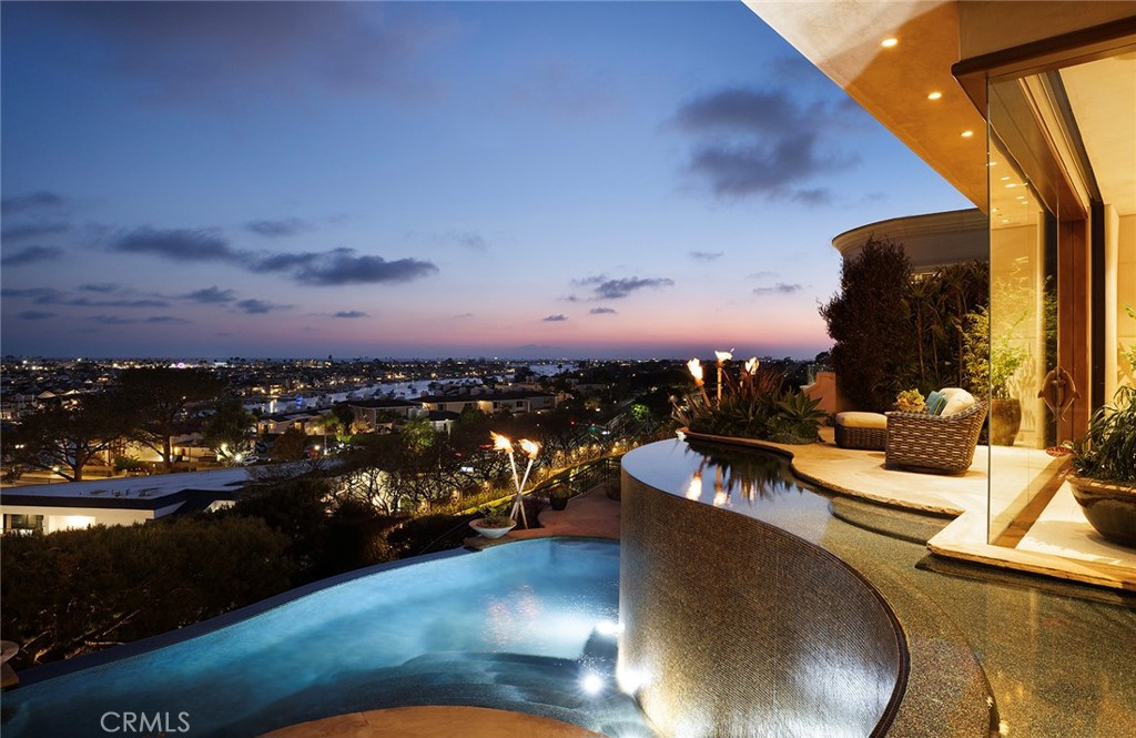 1131 Dolphin Terrace