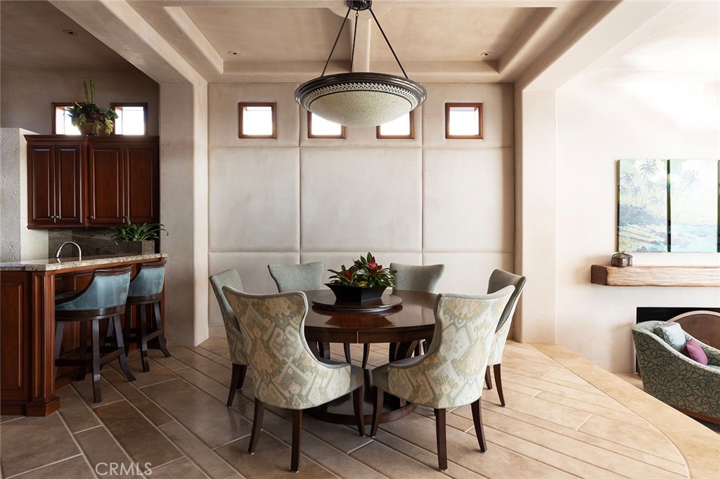 1131 Dolphin Terrace