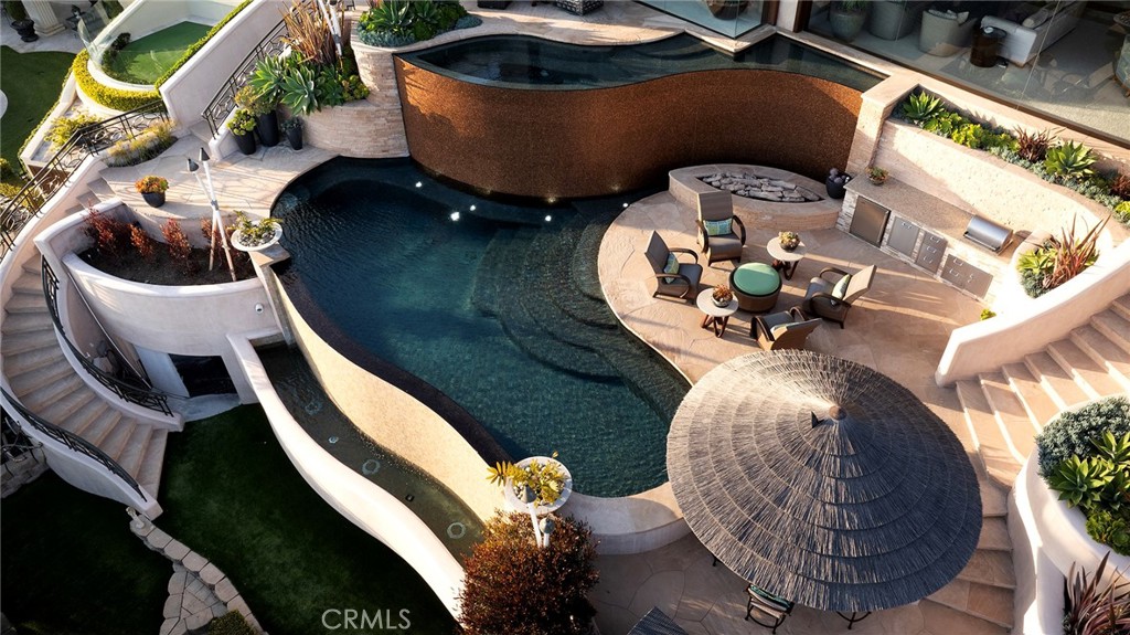 1131 Dolphin Terrace