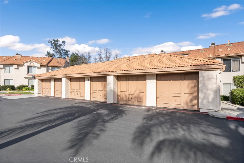 26342 Forest Ridge Drive 1E