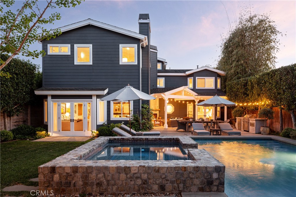 2400 Holly Lane