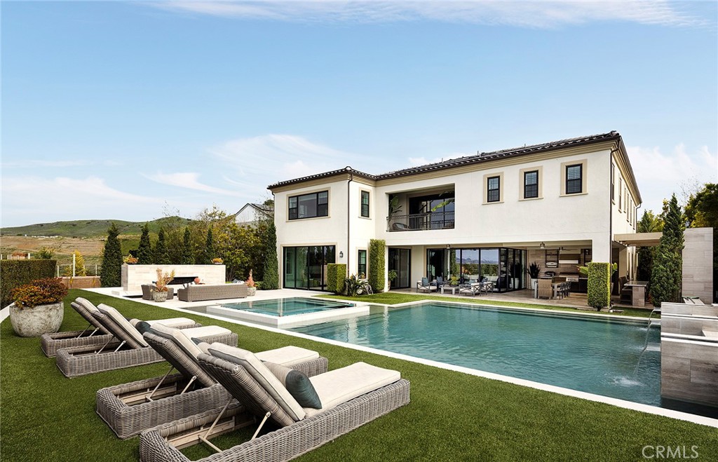 26705 Paseo Campanilla