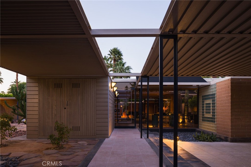 1950 E Desert Palms Drive