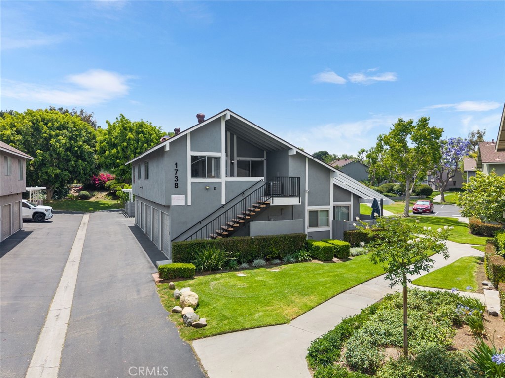 1738 N Cedar Glen Drive B