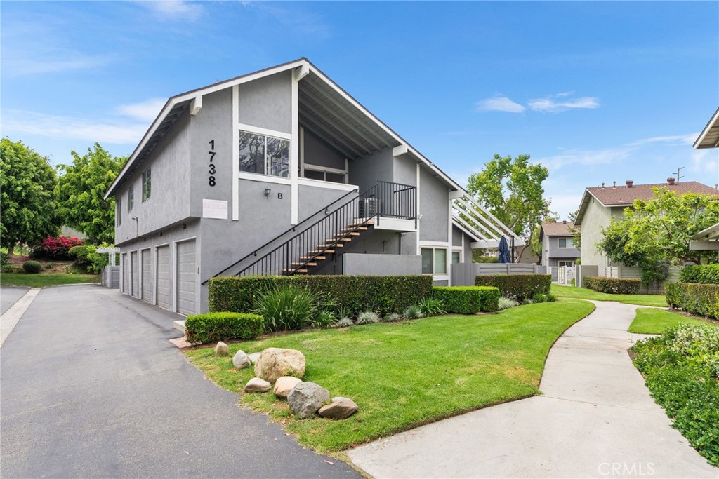 1738 N Cedar Glen Drive B