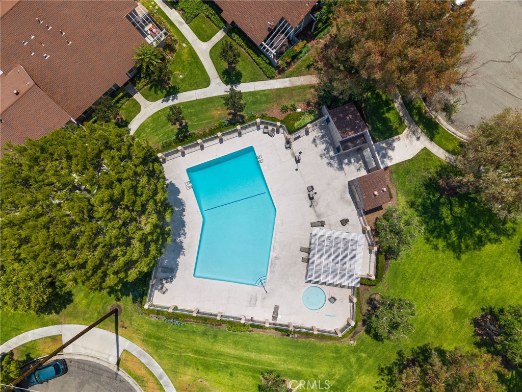 1738 N Cedar Glen Drive B