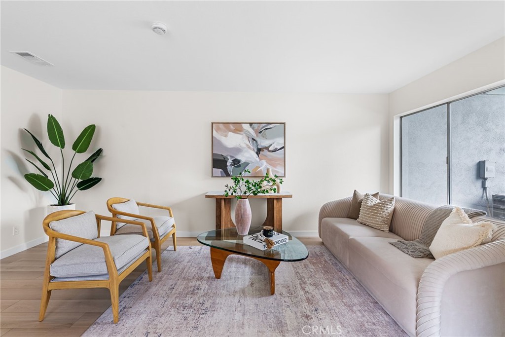 1738 N Cedar Glen Drive B