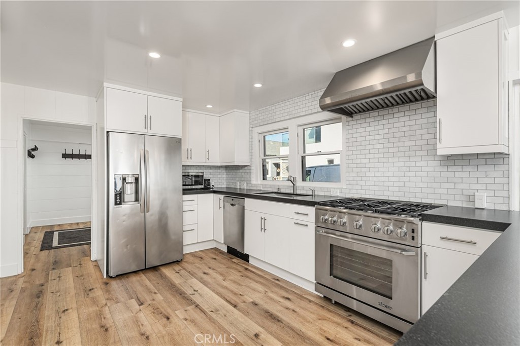2500 W Oceanfront