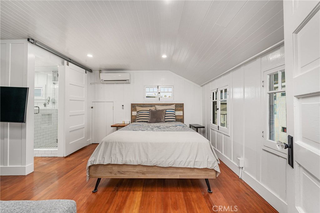 2500 W Oceanfront