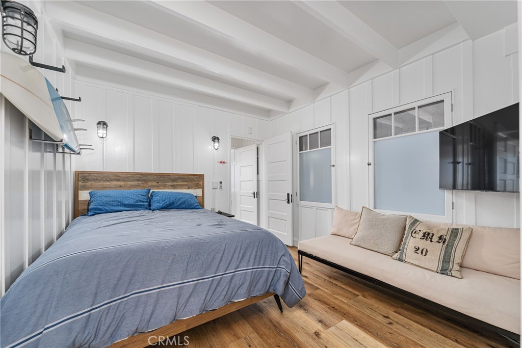 2500 W Oceanfront