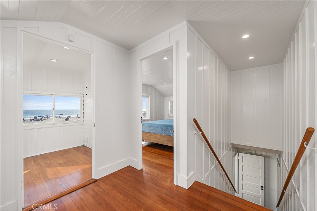 2500 W Oceanfront