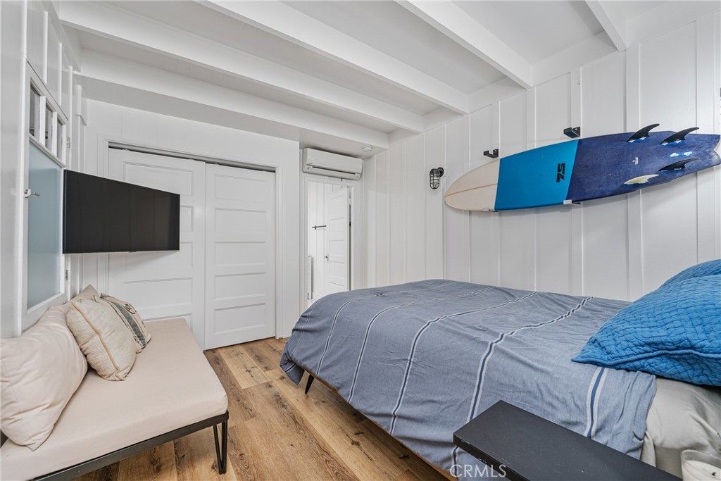 2500 W Oceanfront