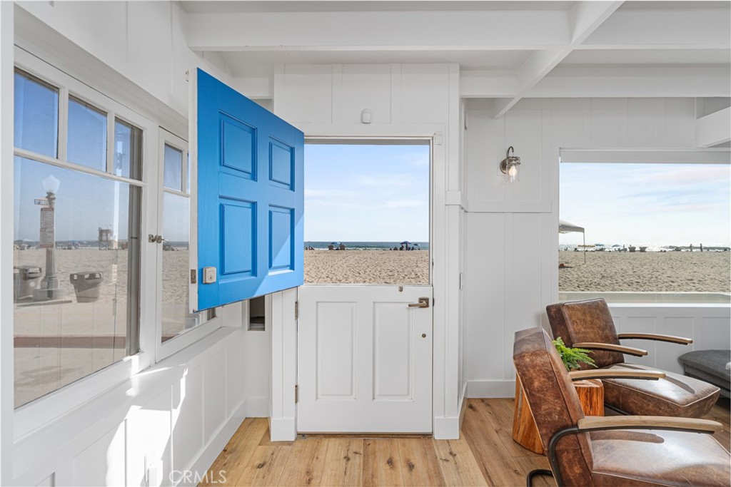 2500 W Oceanfront