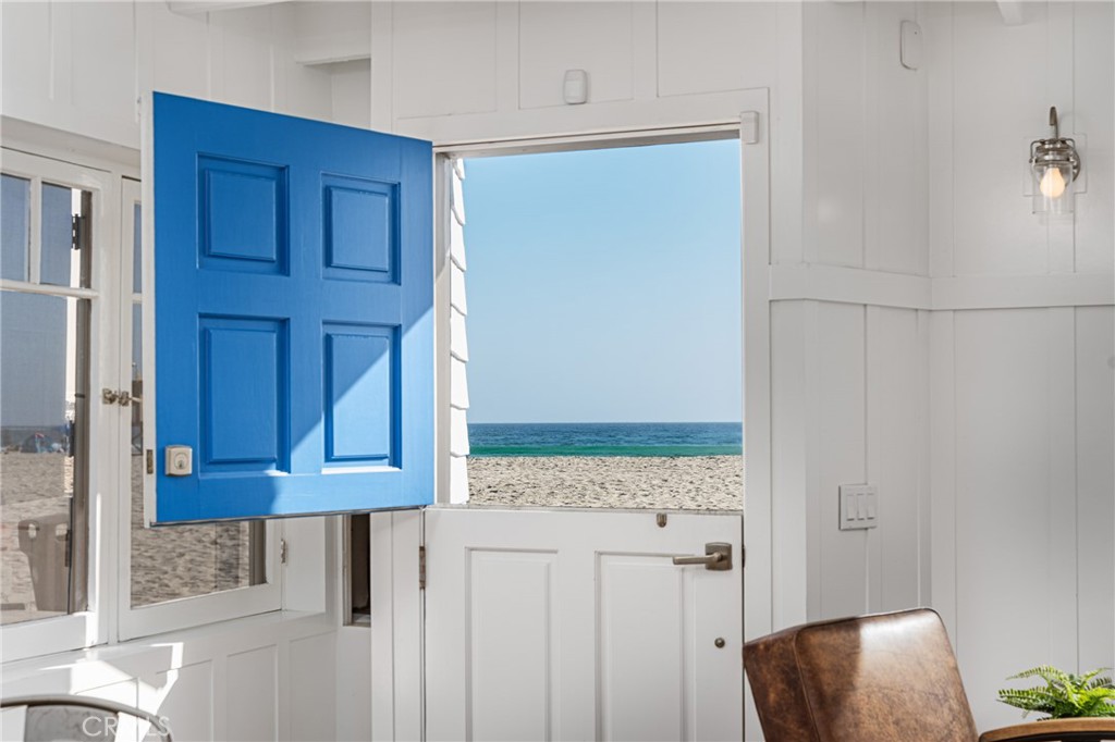 2500 W Oceanfront