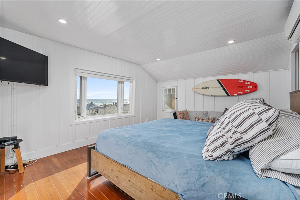2500 W Oceanfront