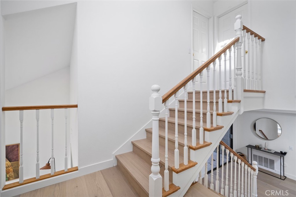 2703 Hillside Drive 36