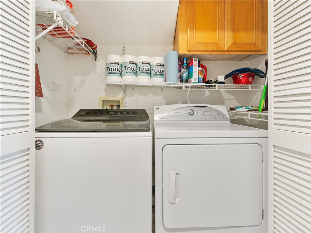 1012 1012 S Silver Star