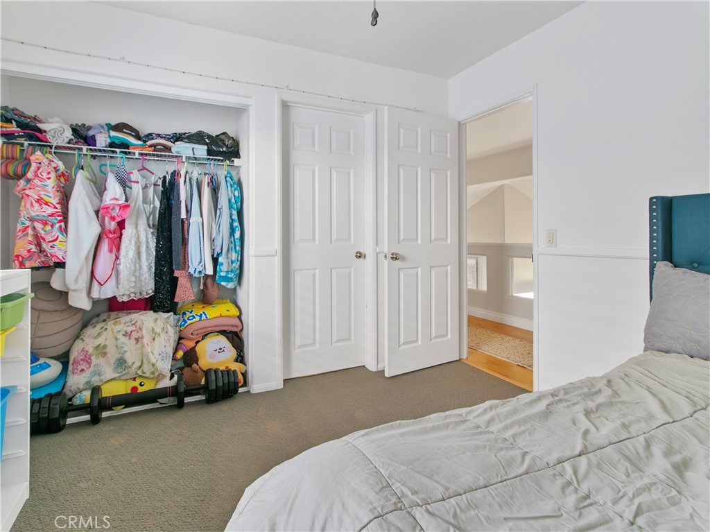 1012 1012 S Silver Star