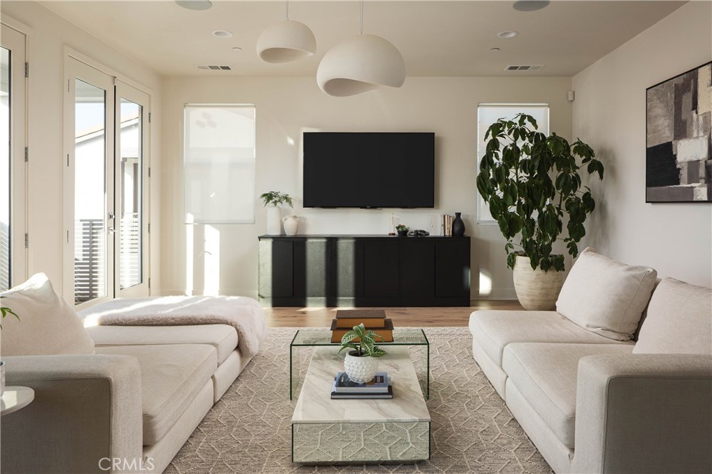 311 Costa Bella Court