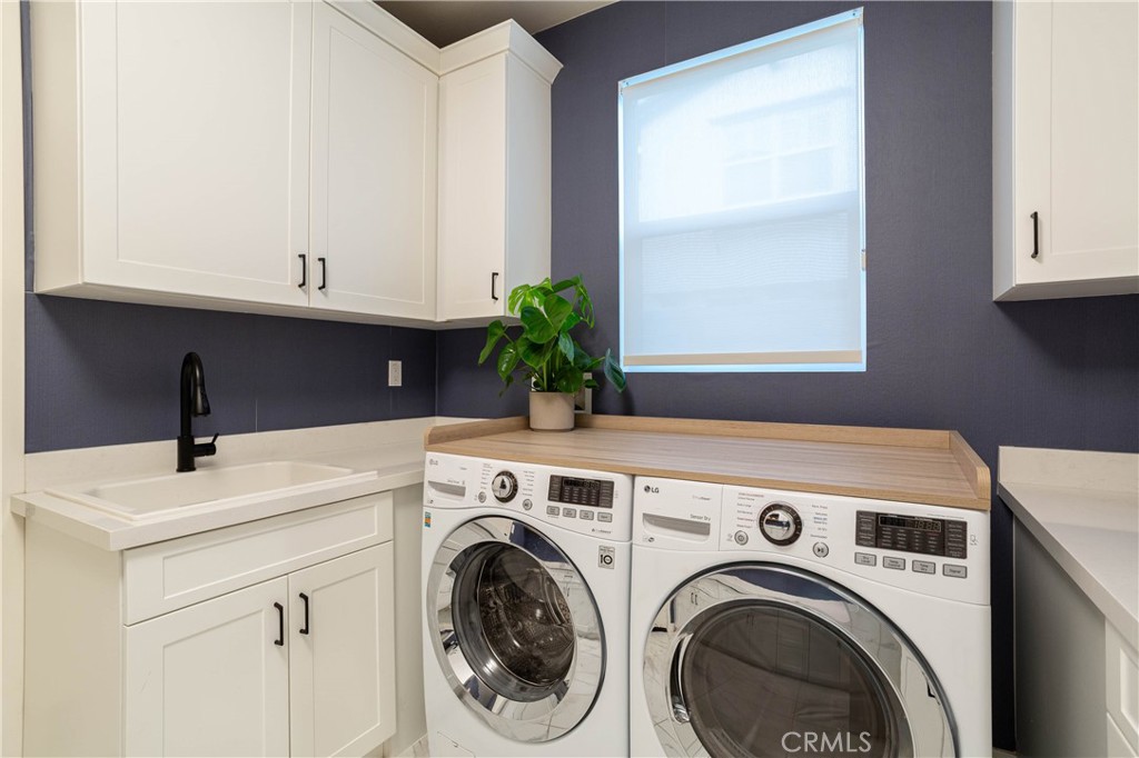 311 Costa Bella Court