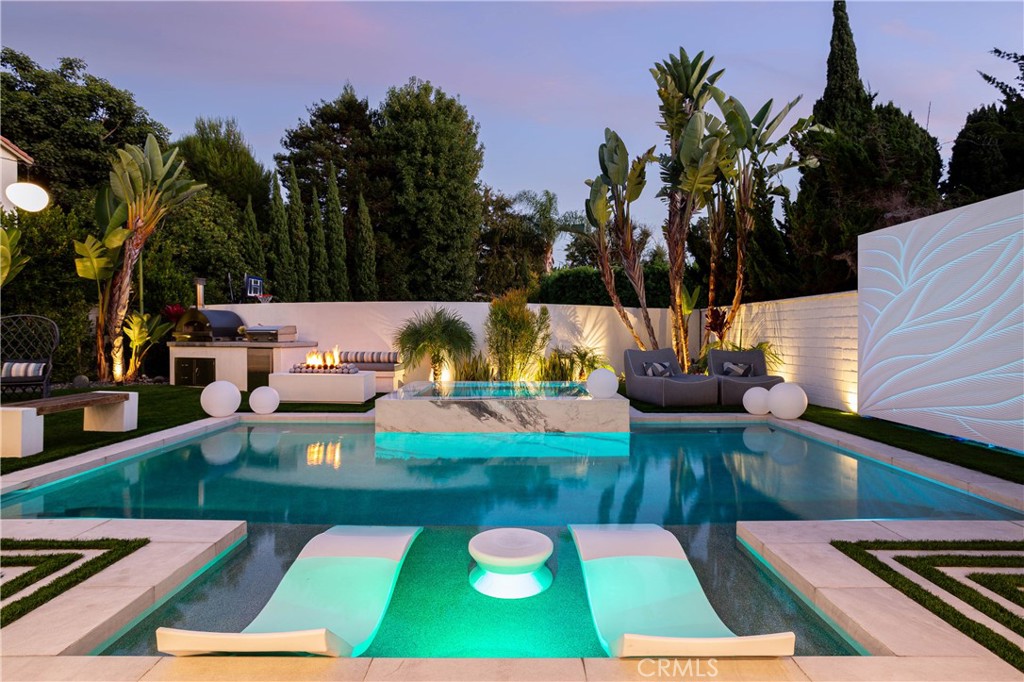 311 Costa Bella Court