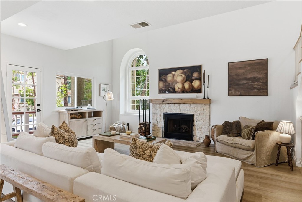 7767 Caminito Monarca 100