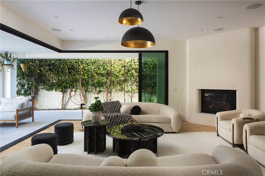 311 Costa Bella Court