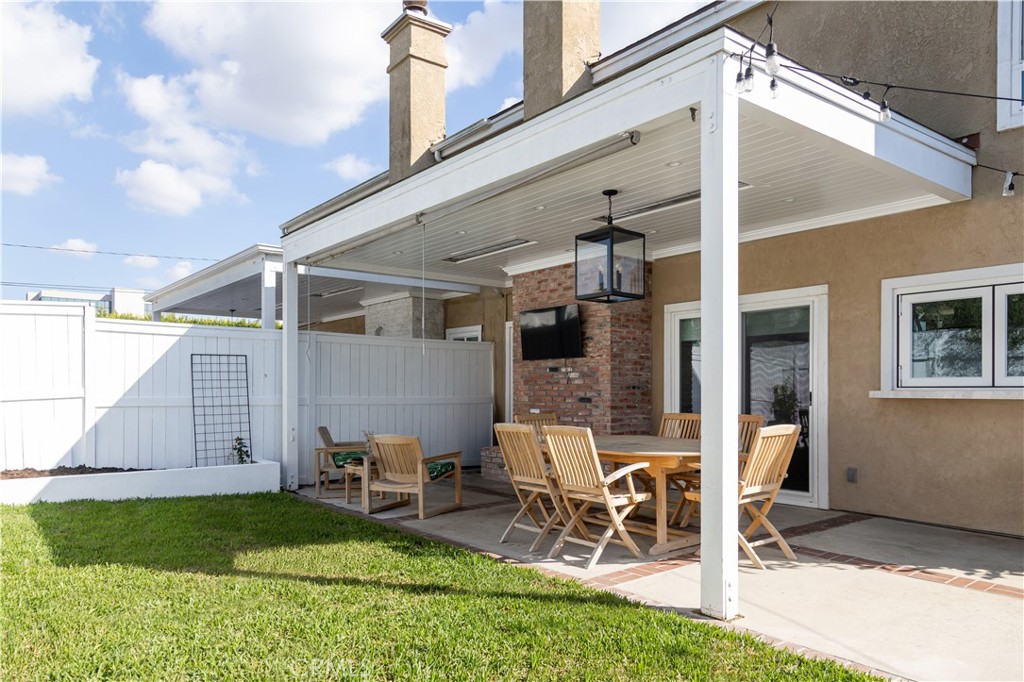 1631 Irvine F