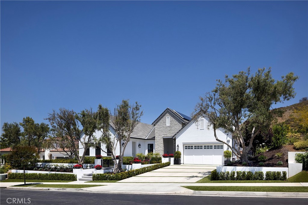 33136 Paseo Celestial