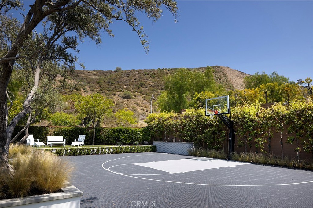 33136 Paseo Celestial