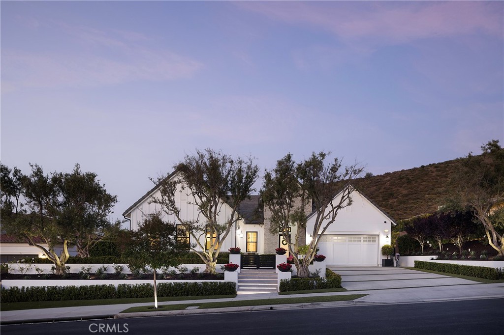 33136 Paseo Celestial