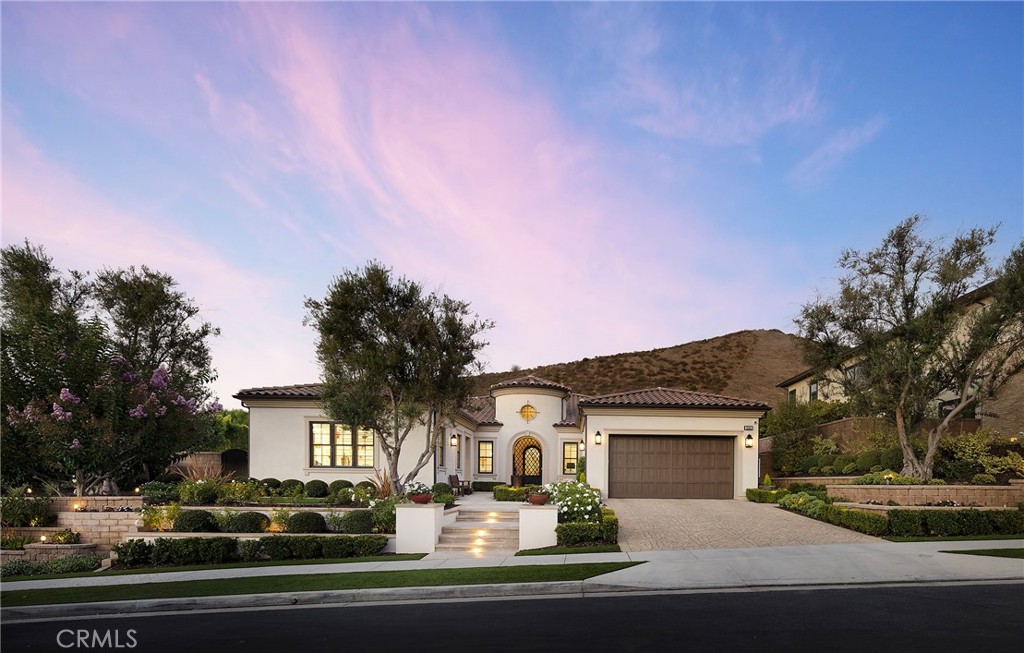 33166 Paseo Celestial