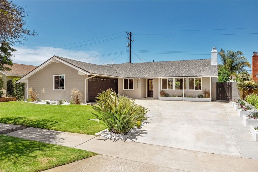 17571 Wrightwood