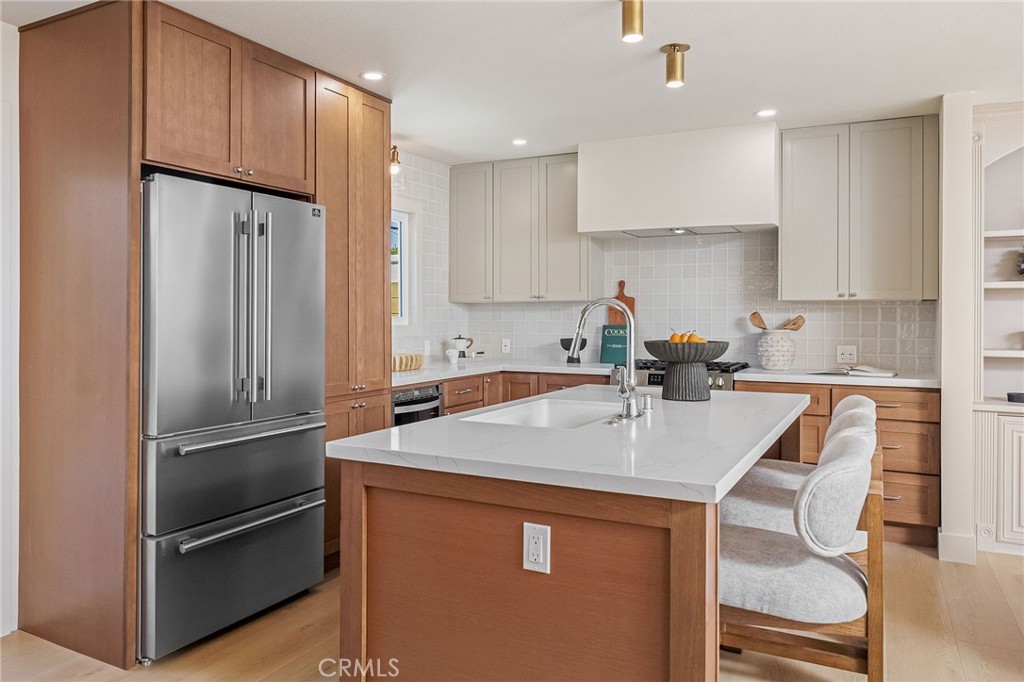 17571 Wrightwood
