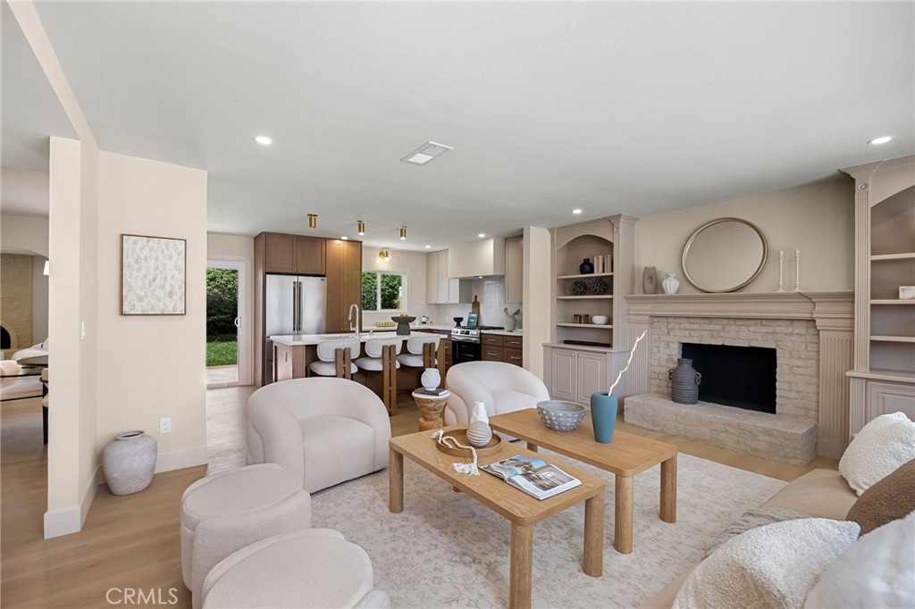 17571 Wrightwood